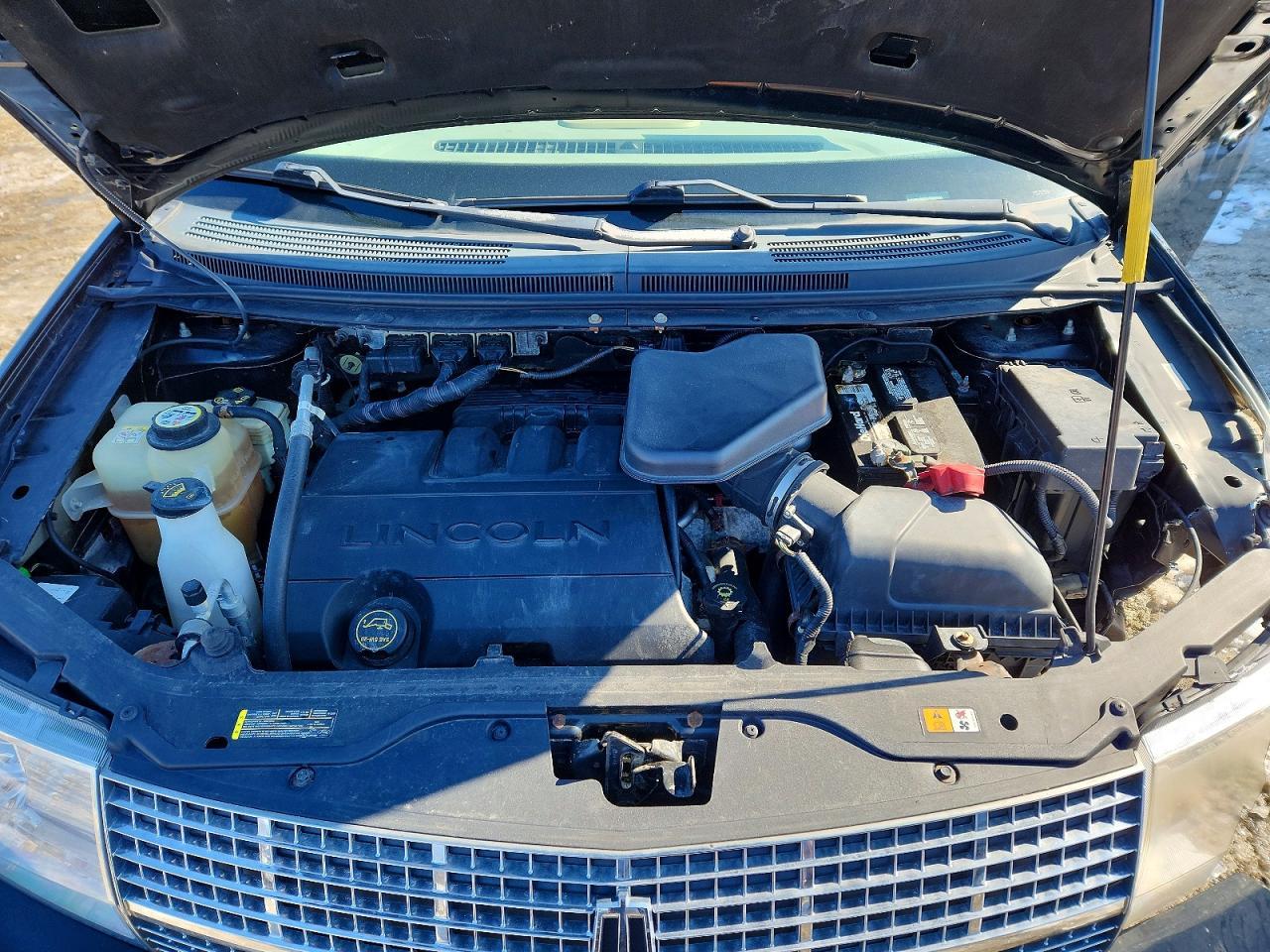 2007 Lincoln Townhouse MKX