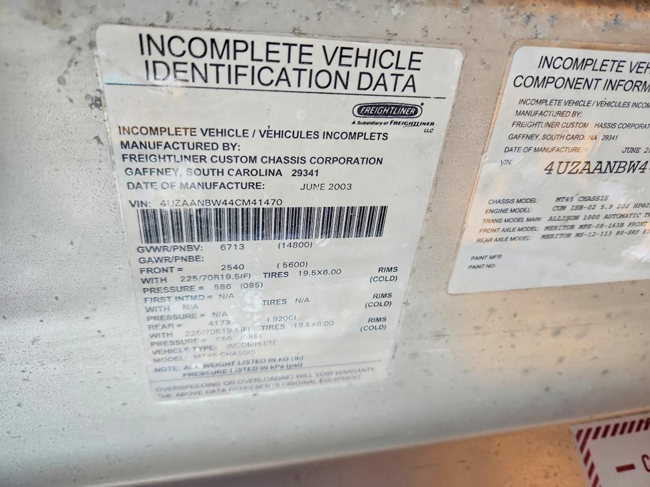 2004 Freightliner MT45 Chassis Delivery Truck