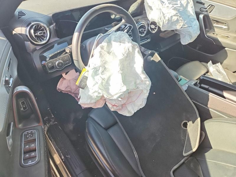 2021 Mercedes-Benz Cla 250