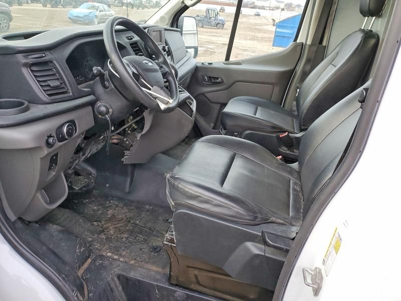 2022 Ford Transit T-250