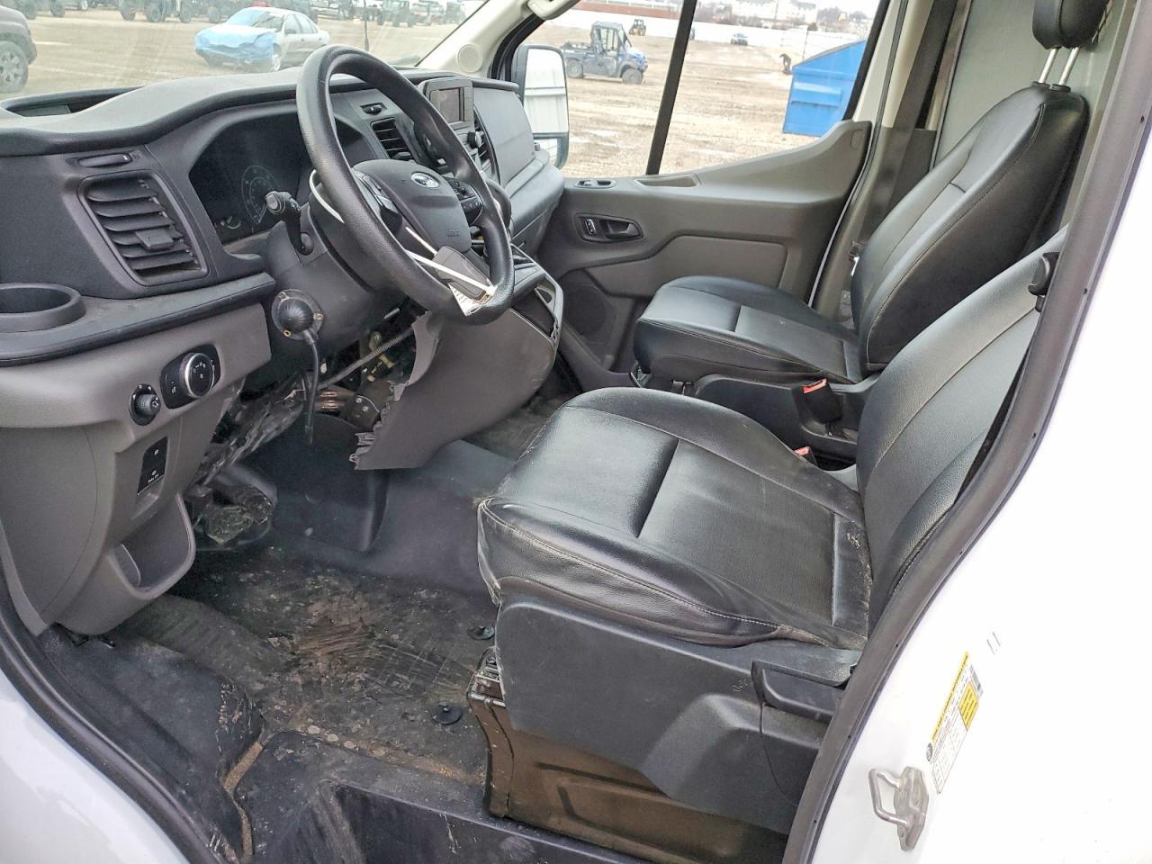 2022 Ford Transit T-250