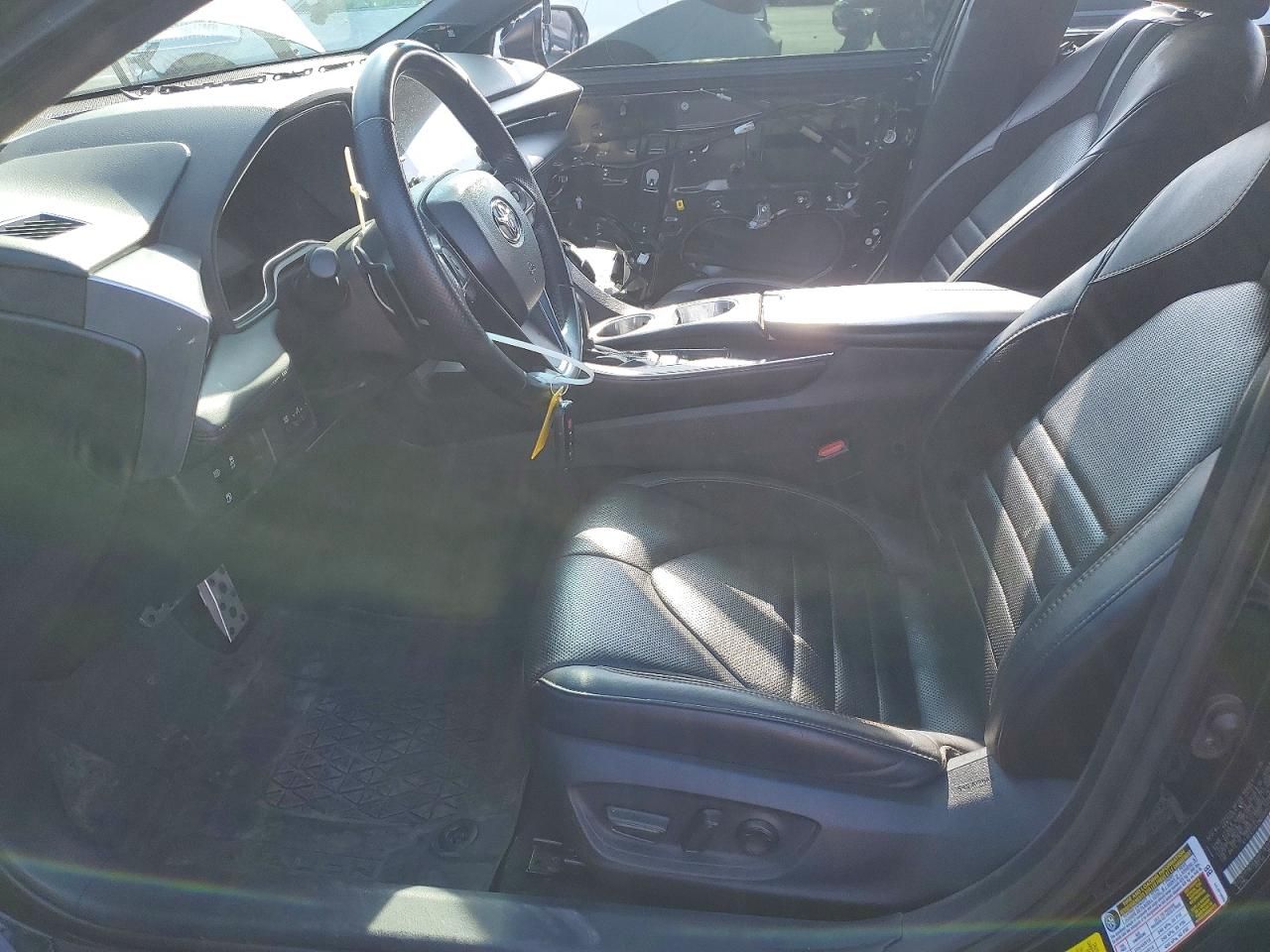 2021 Toyota Avalon xse