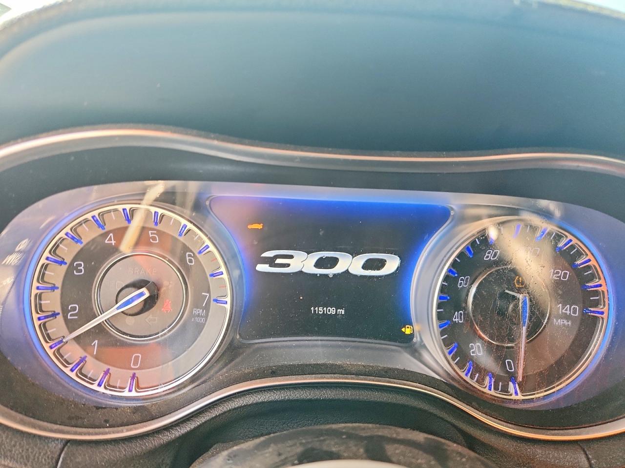 2018 Chrysler 300 Limited