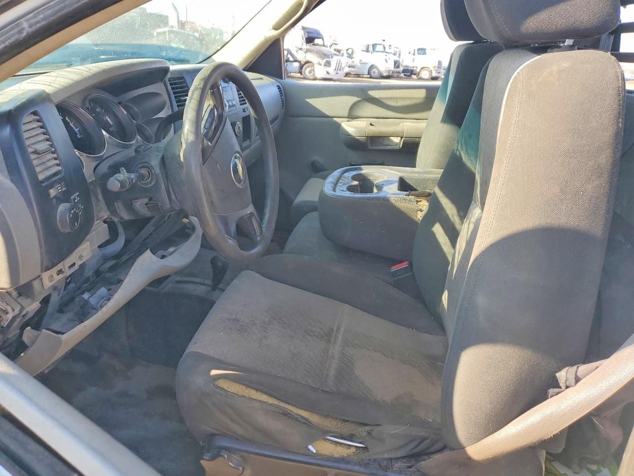 2008 Chevrolet Silverado Flatbed Truck