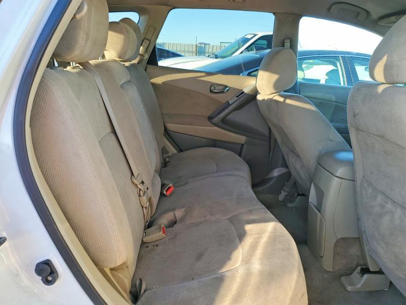 2012 Nissan Murano s