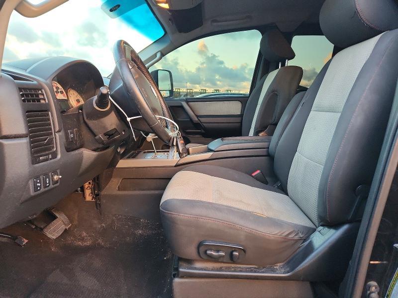 2012 Nissan Titan s