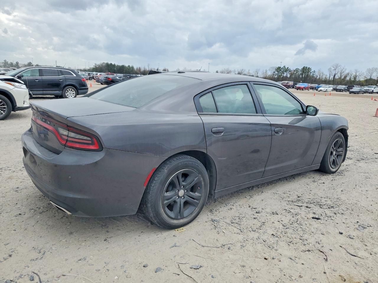 2020 Dodge Charger sxt