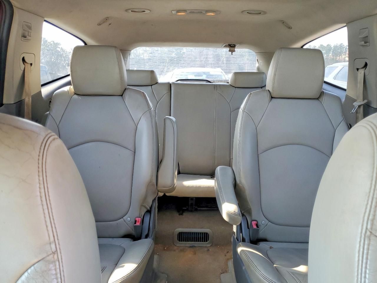 2011 Chevrolet Traverse lt