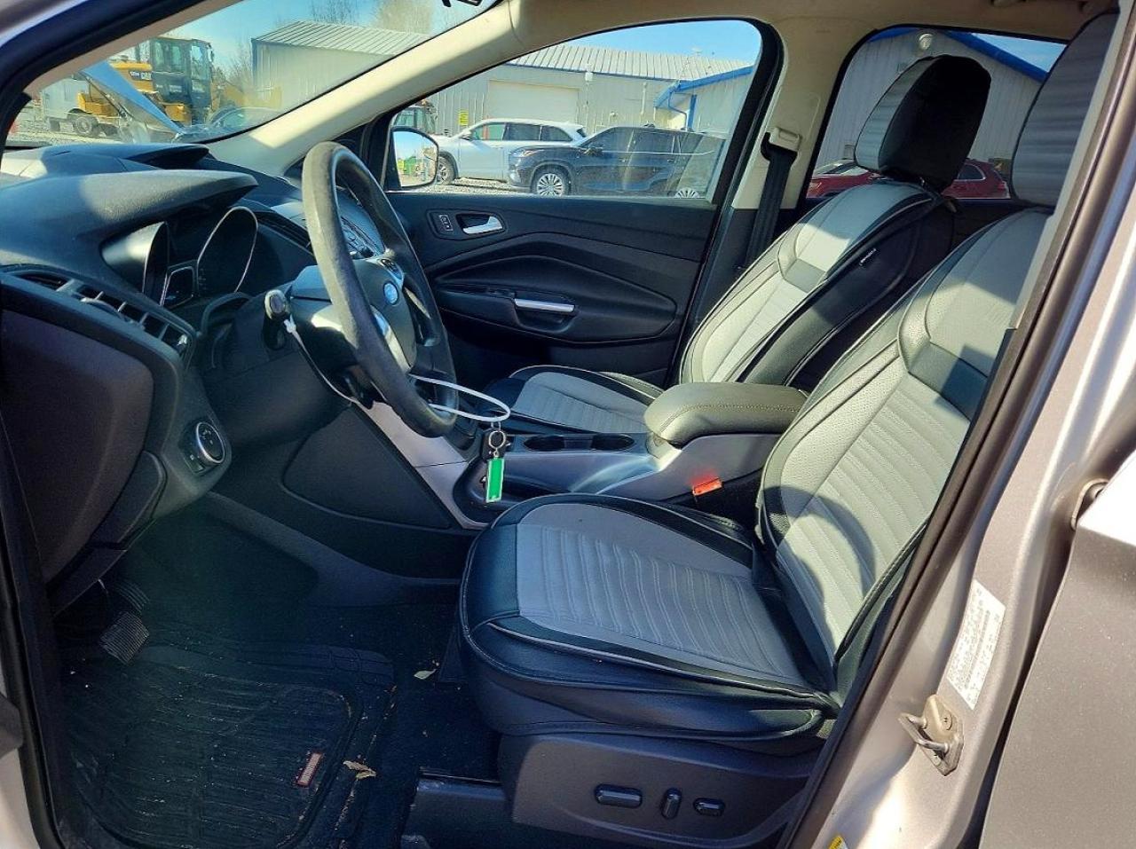 2015 Ford Escape se
