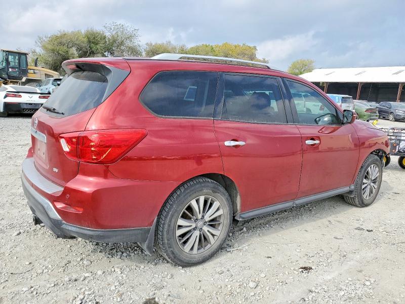 2018 Nissan Pathfinder s