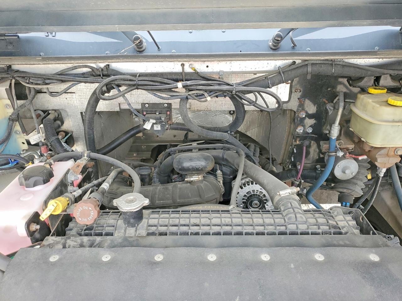 2021 Freightliner MT 45G Delivery Truck