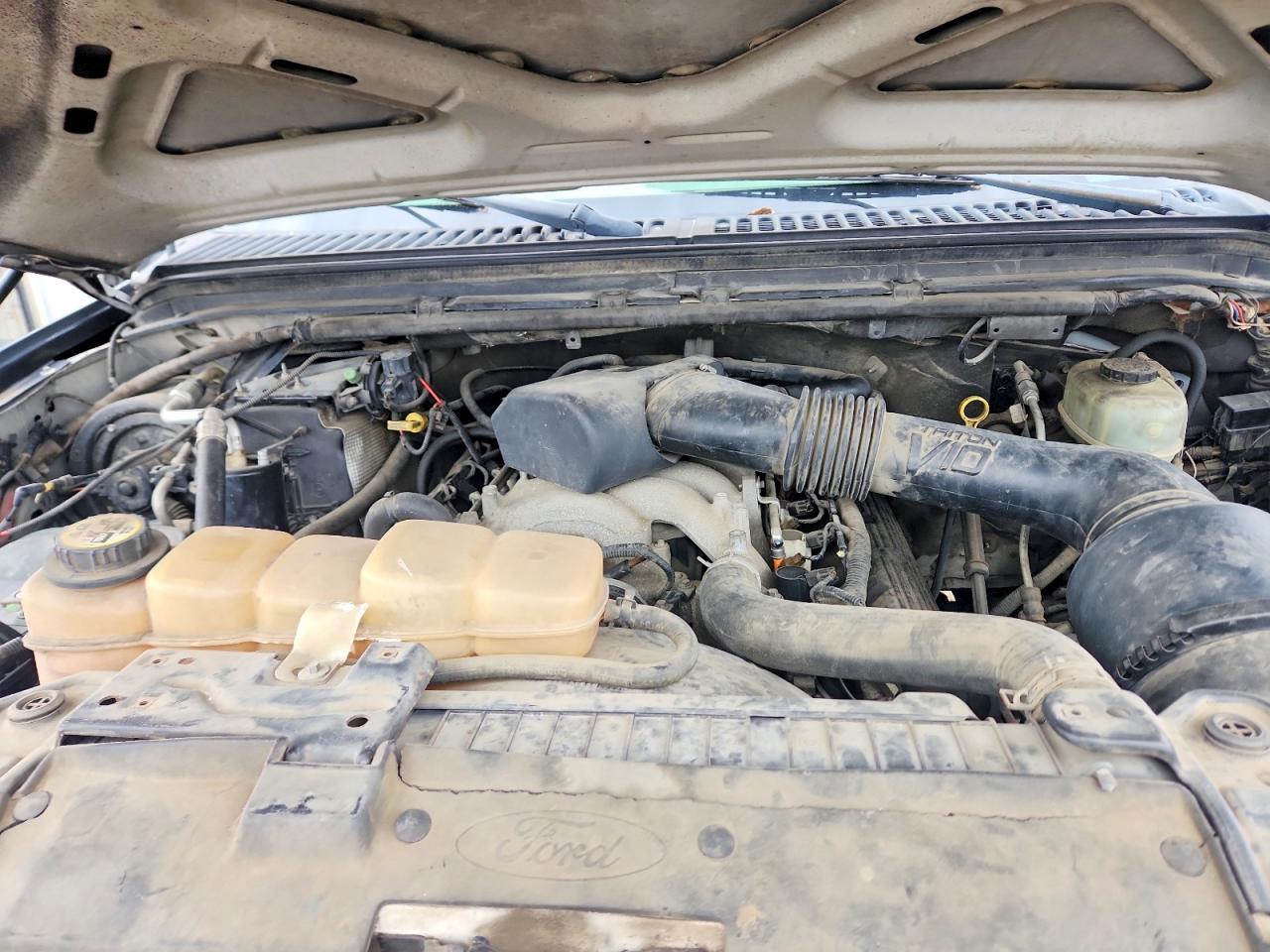 2003 Ford F450 Super Duty Truck Cab AND Chassis