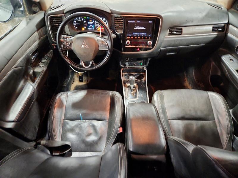 2020 Mitsubishi Outlander se