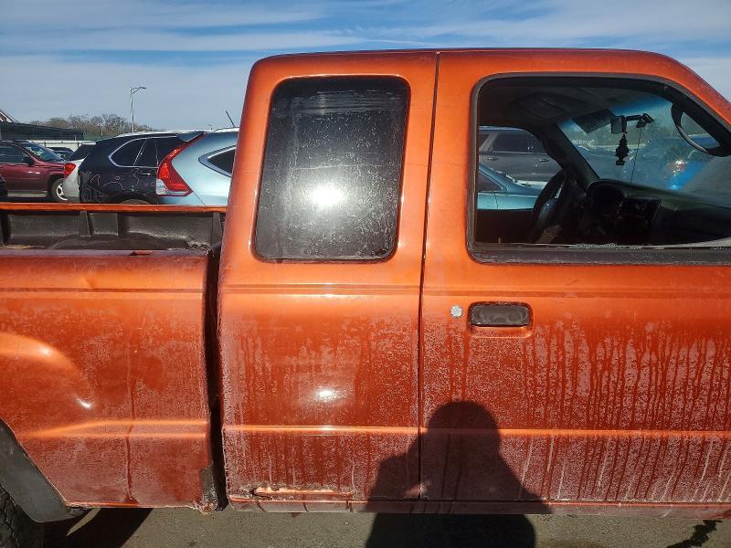 2004 Mazda B4000 cab Plus