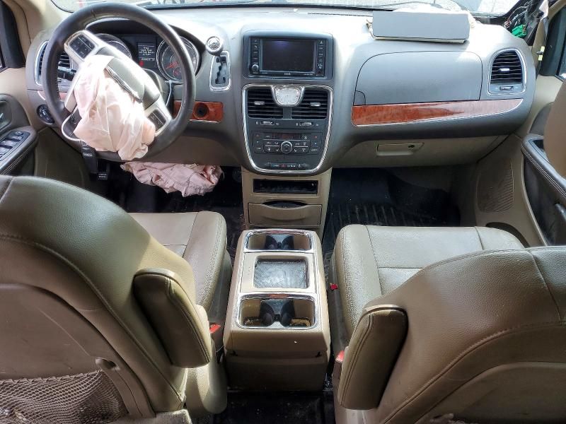 2015 Chrysler Town & Country Touring