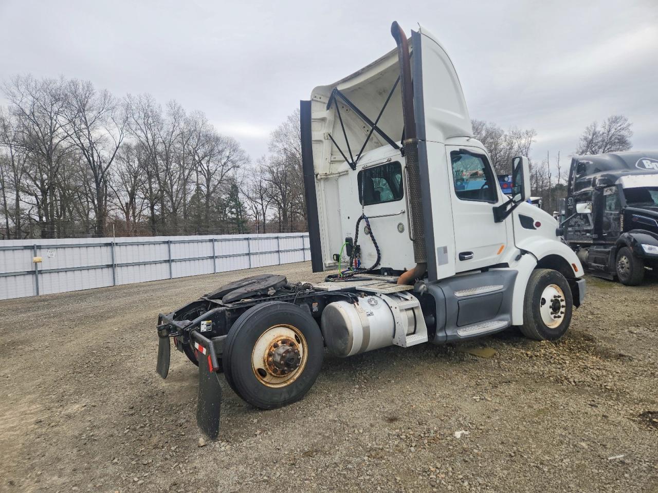 2017 Peterbilt 579