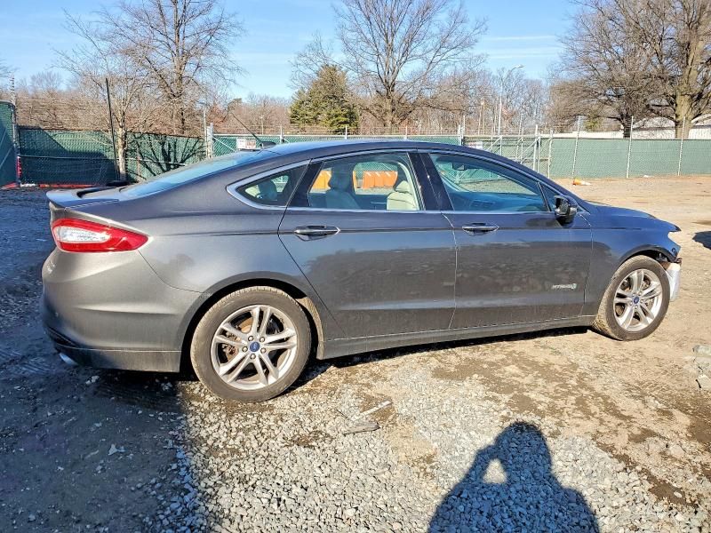 2015 Ford Fusion Titanium hev