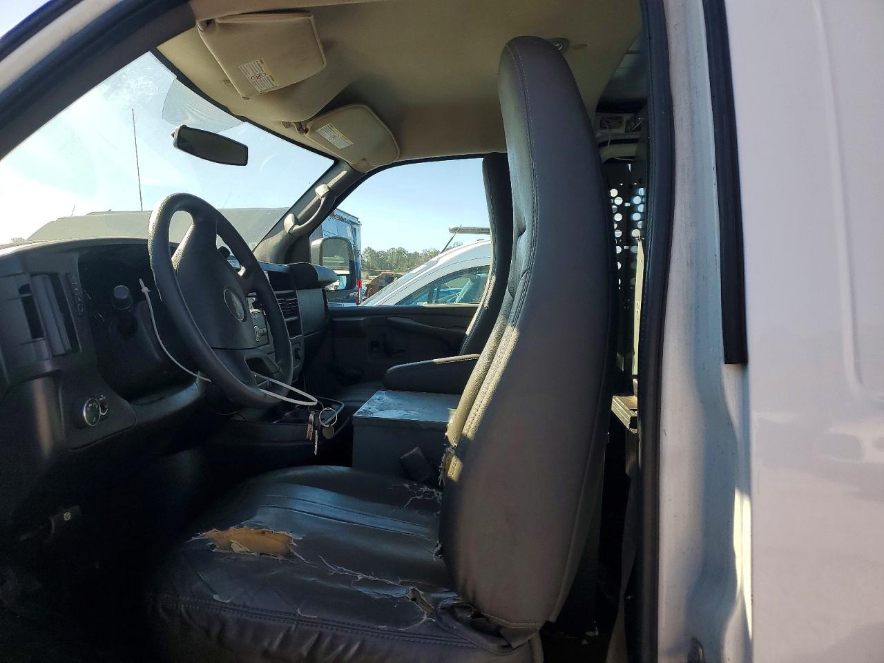 2012 Chev Rolet Express 2500 Utility / Service Van
