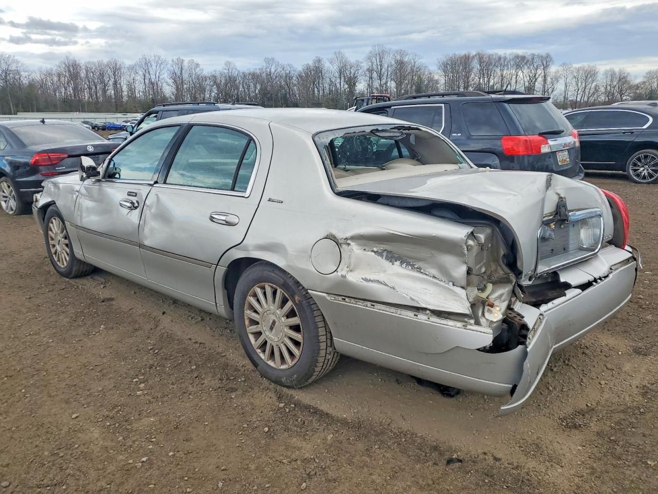 2003 Lincoln Town car Executive