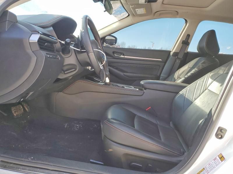 2023 Nissan Altima sr