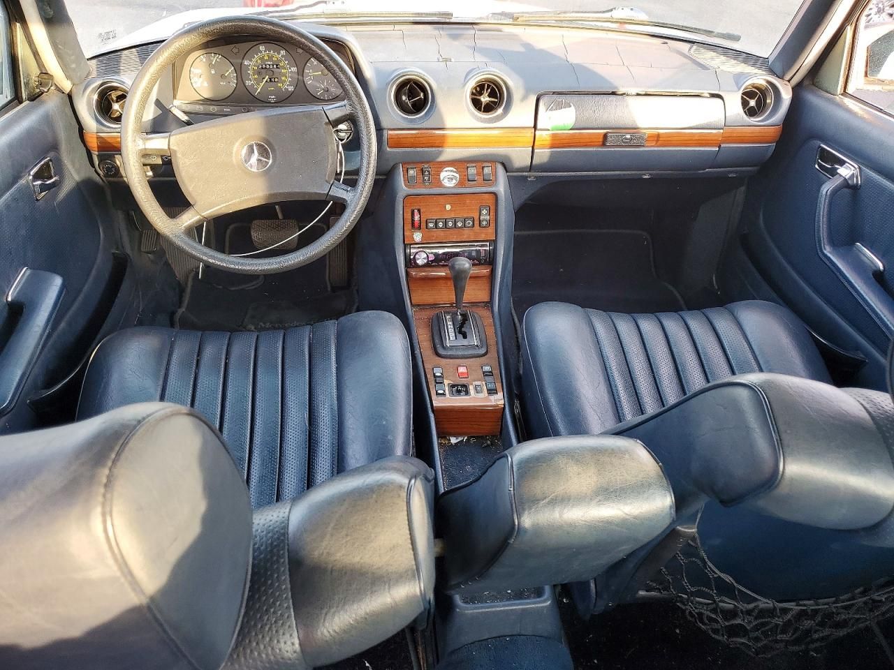 1985 Mercedes-Benz 300 d