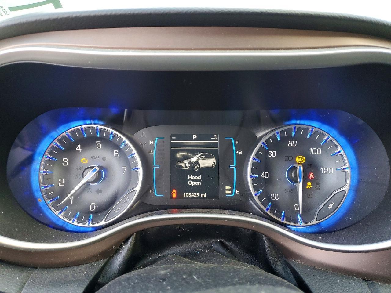 2018 Chrysler Pacifica Touring l