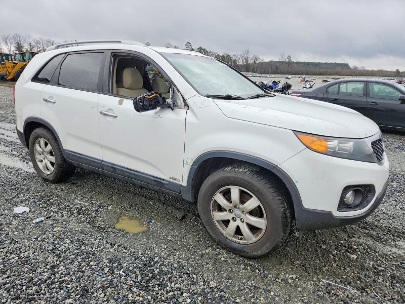 2013 KIA Sorento lx