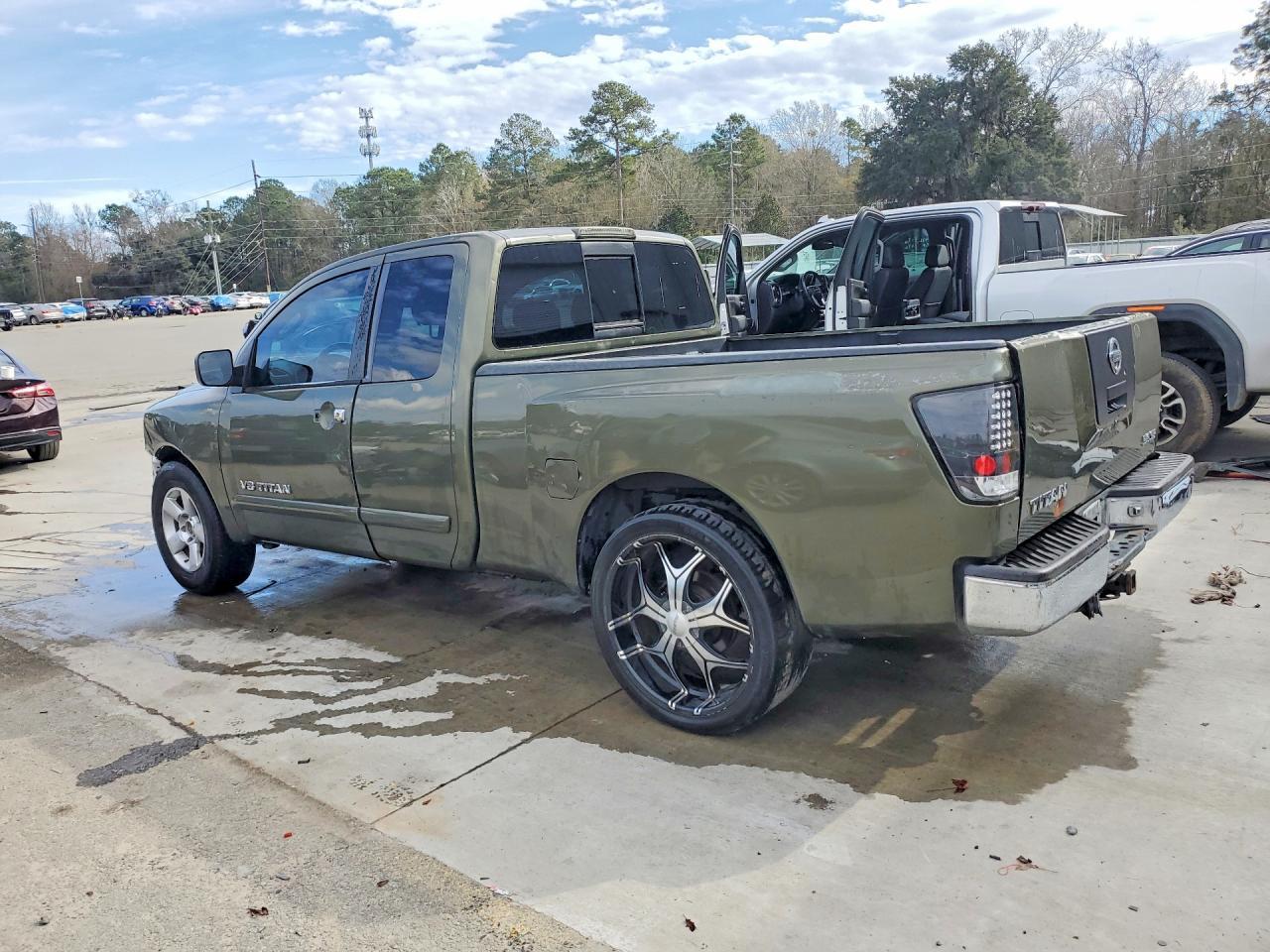 2005 Niss Titan XE