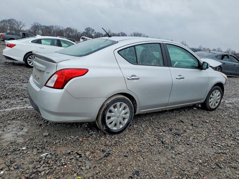 2018 Nissan Versa s
