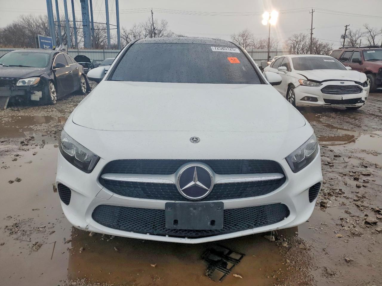 2022 Mercedes-Benz A 220