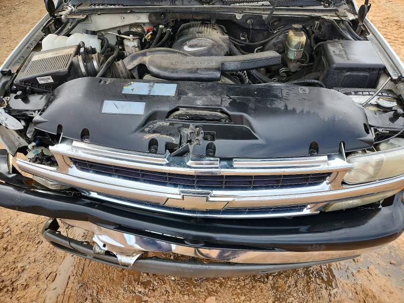 2002 Chevrolet Tahoe C1500