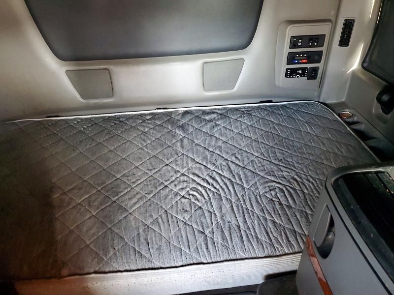 2022 International LT625 Semi Truck