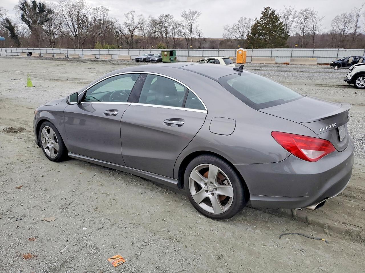 2016 Mercedes-Benz Cla 250