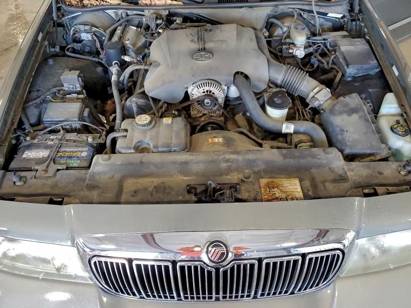 2002 Mercury Grand Marquis gs