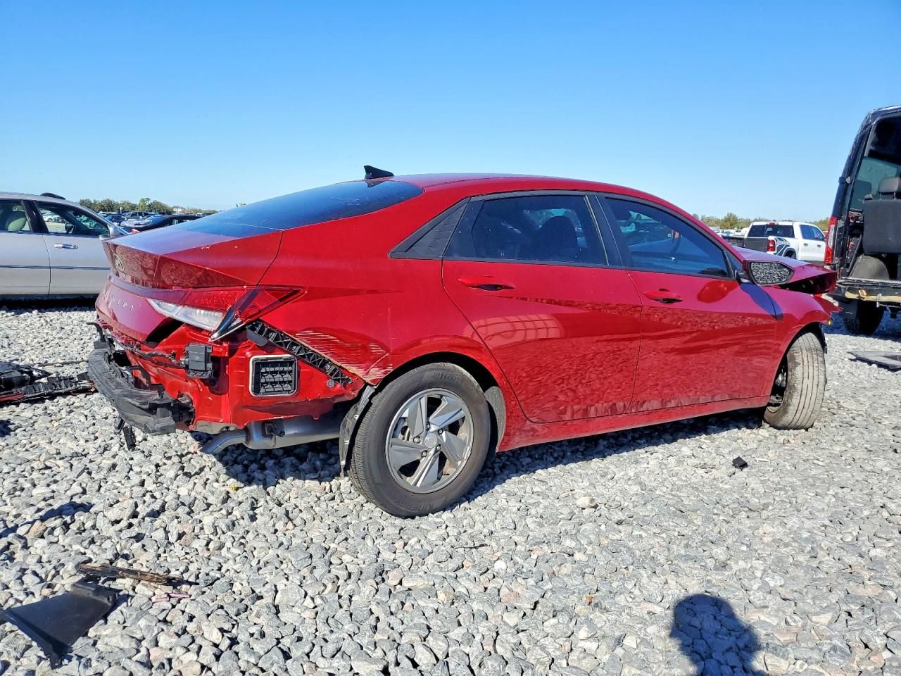 2025 Hyundai Elantra se