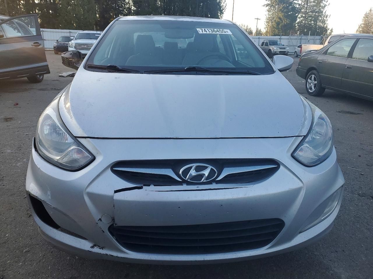 2013 Hyundai Accent gls
