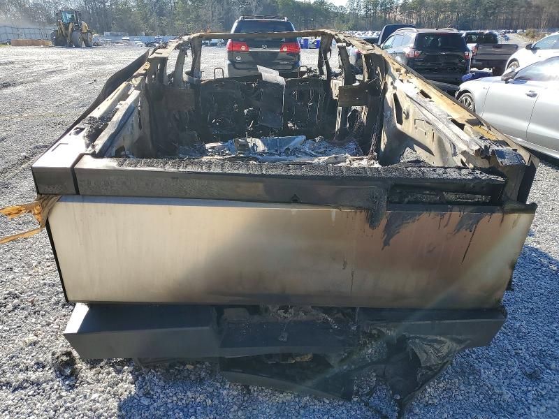 2024 Tesla Cybertruck