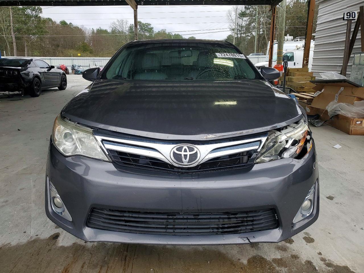 2014 Toyota Camry se
