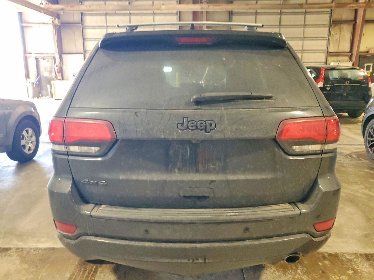 2019 Jeep Grand Cherokee Laredo