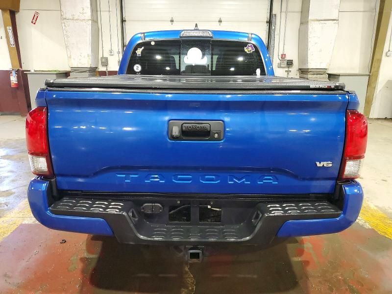 2018 Toyota Tacoma Double cab