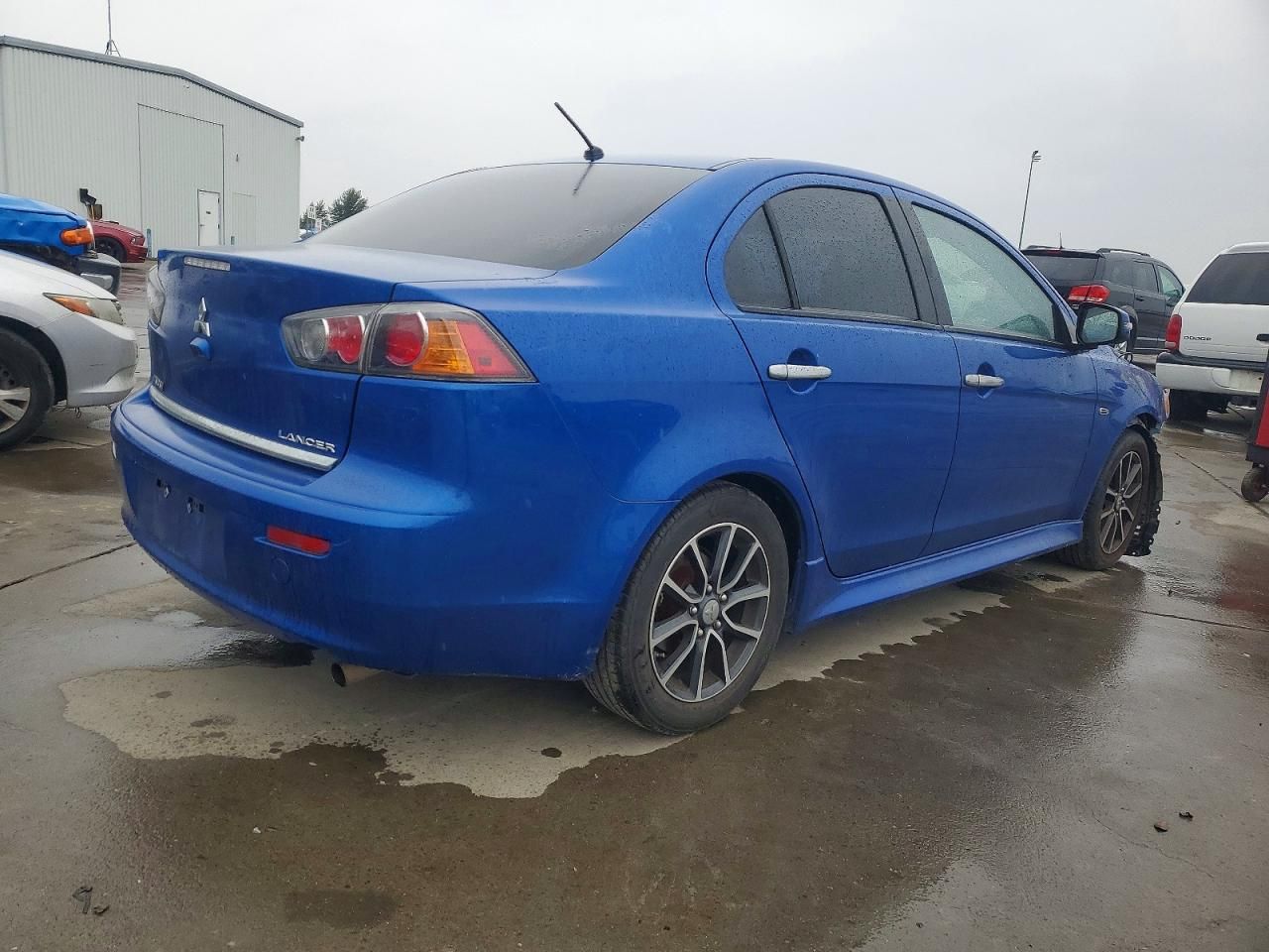 2017 Mitsubishi Lancer es