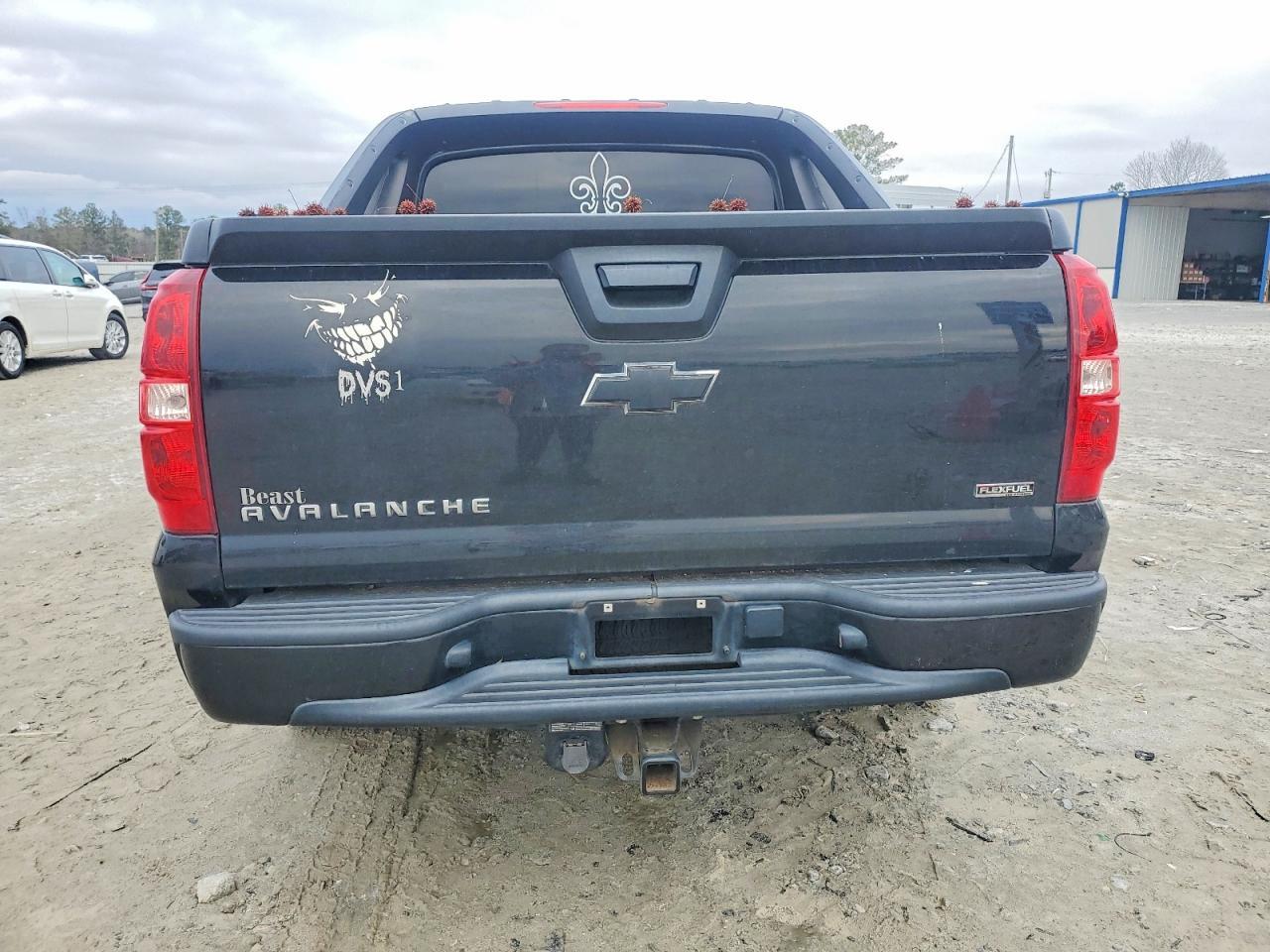 2009 Chevrolet Avalanche C1500 ls