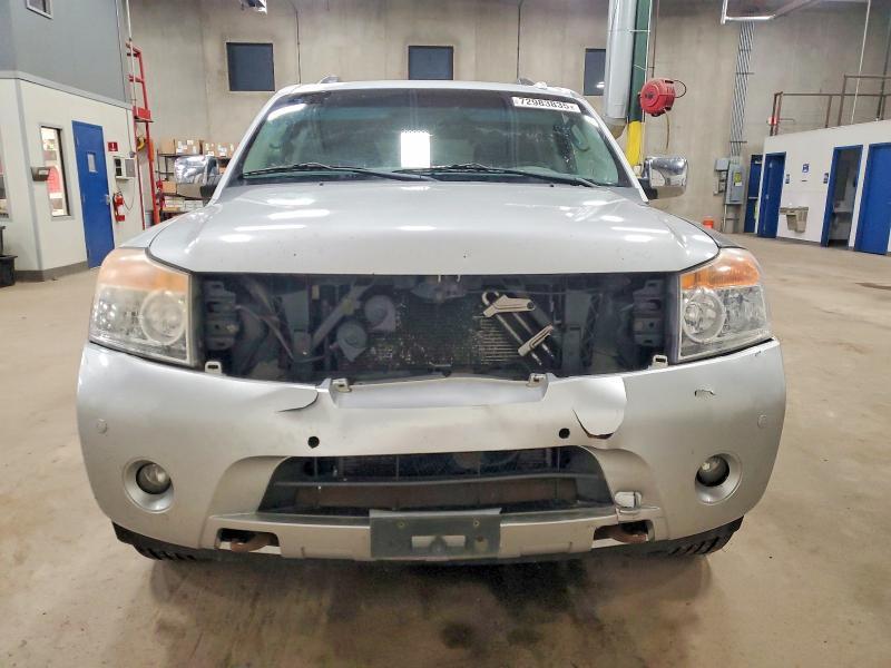 2012 Nissan Armada sv