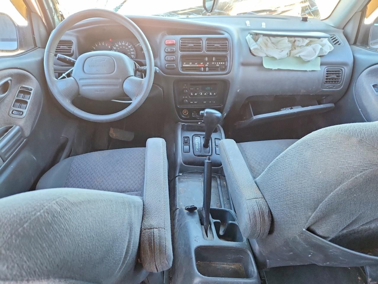 2002 Chevrolet Tracker