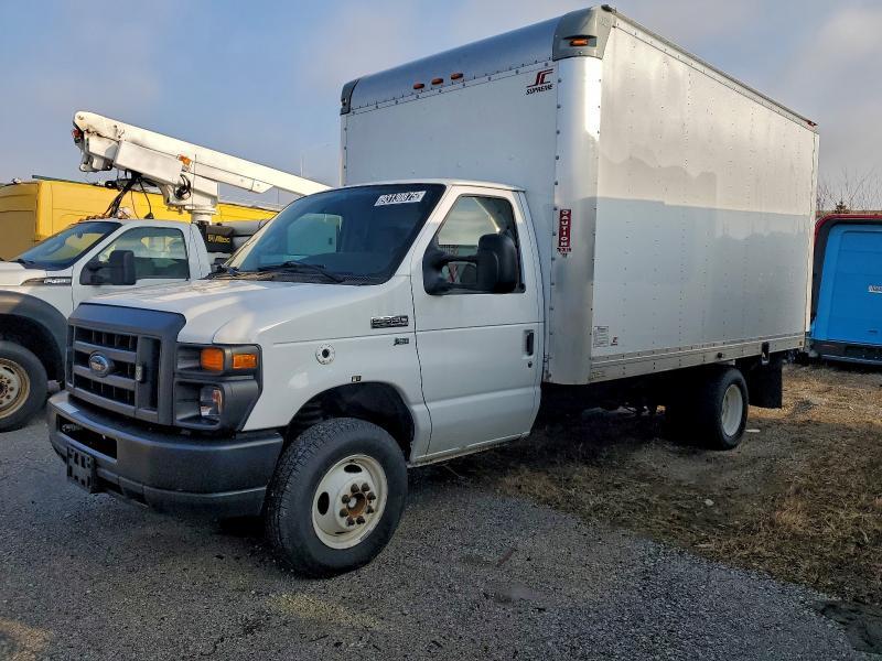 2013 Ford E350 BOX Truck