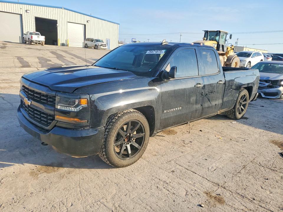2018 Chevrolet Silverado C1500 Custom