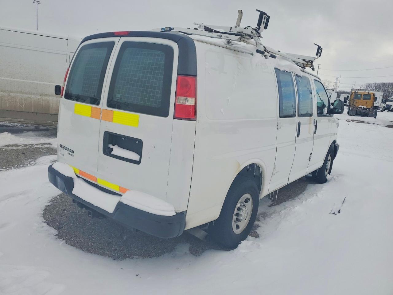 2016 Chevrolet Express 2500 Utility / Service Van