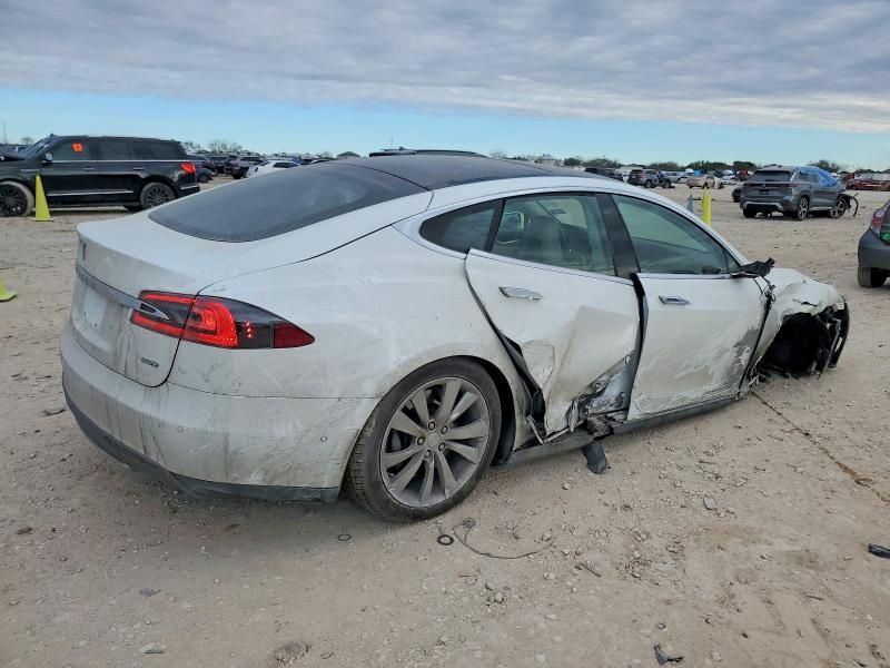 2015 Tesla Model s 85D