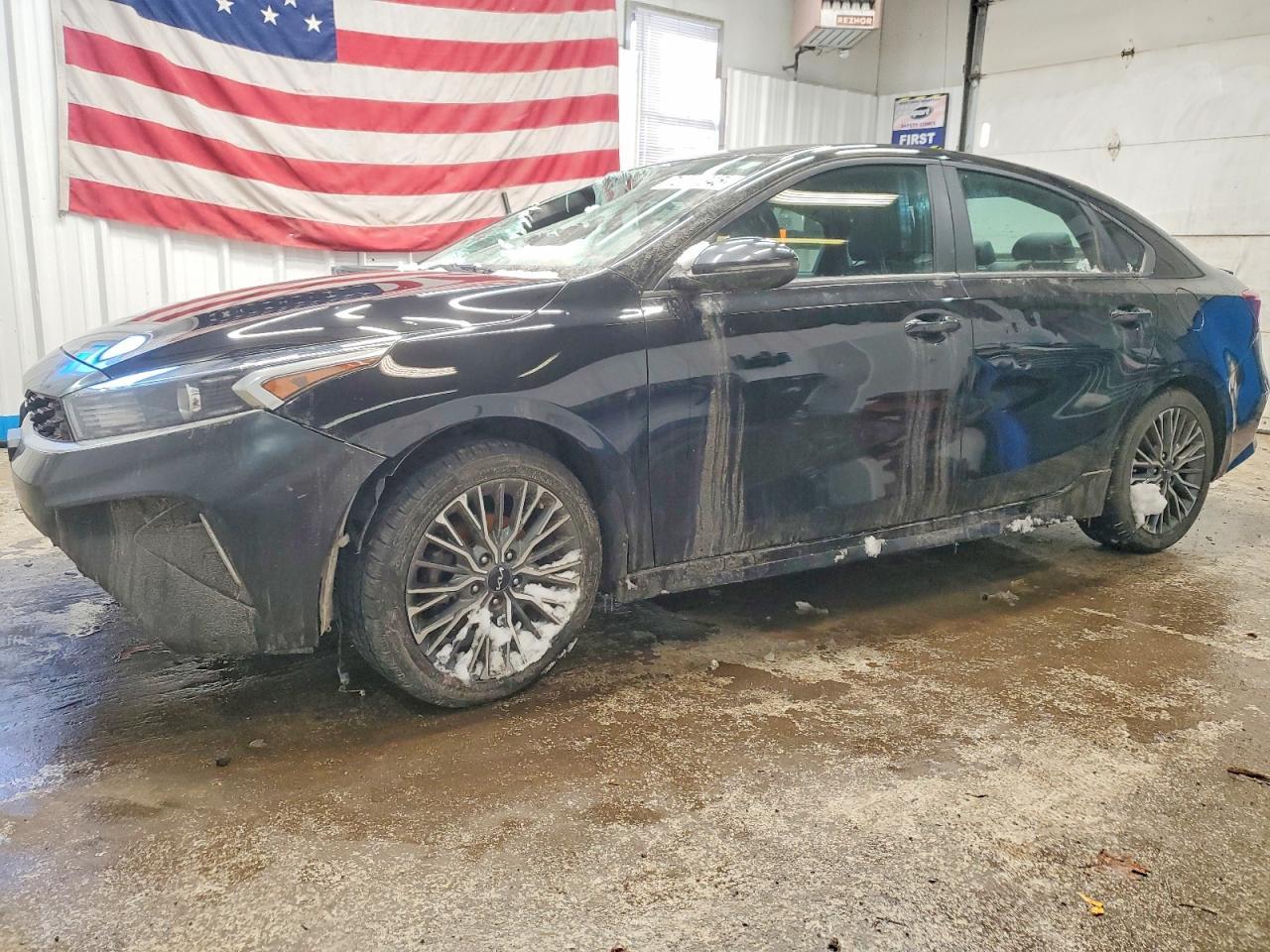 2023 KIA Forte gt Line