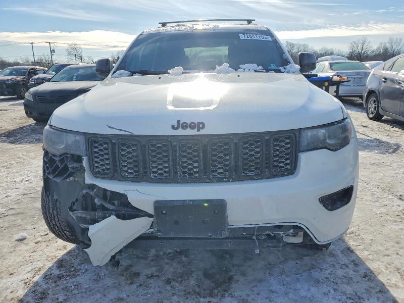 2019 Jeep Grand Cherokee Laredo